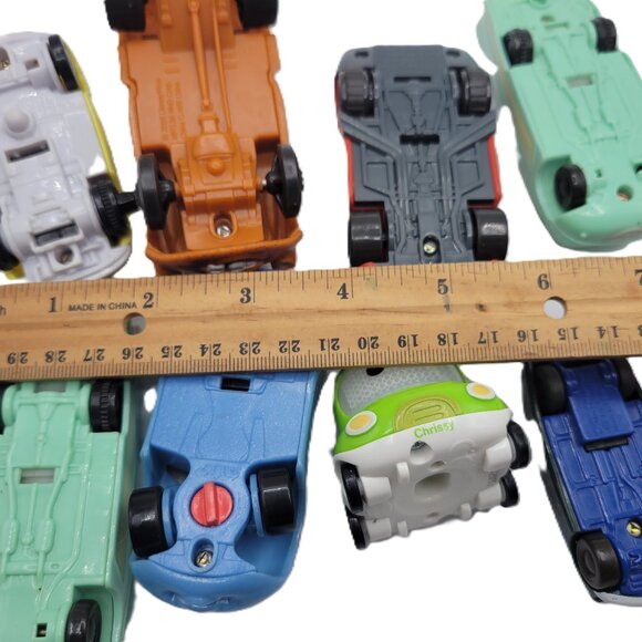 8 Fun Comic Hard Plastic Car Toys  Disney & Pixer Diecast - Picture 6 of 7